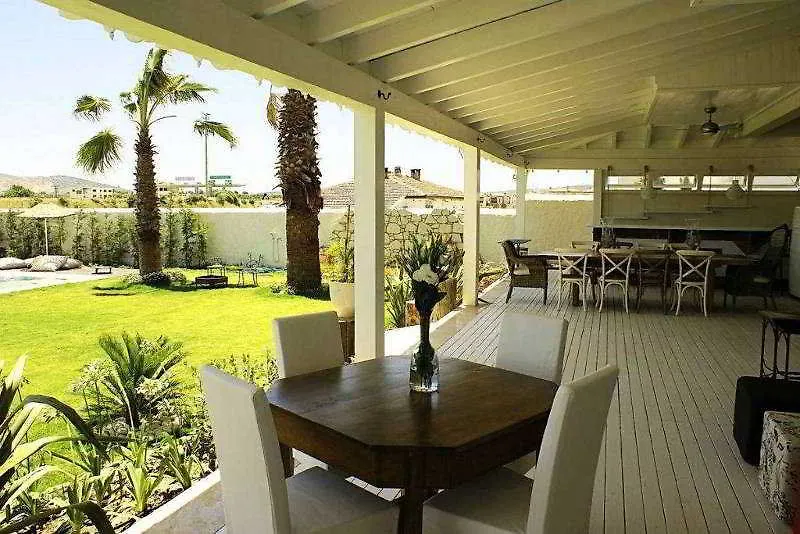 Luce Design Hotel - Special Category Alacati