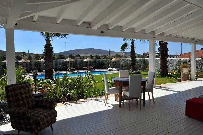 Luce Design Hotel - Special Category Alaçatı